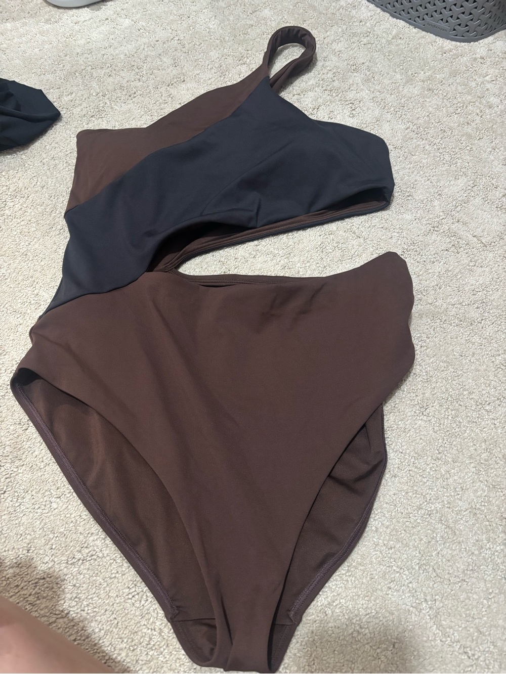 Multiple swim suits XL/16